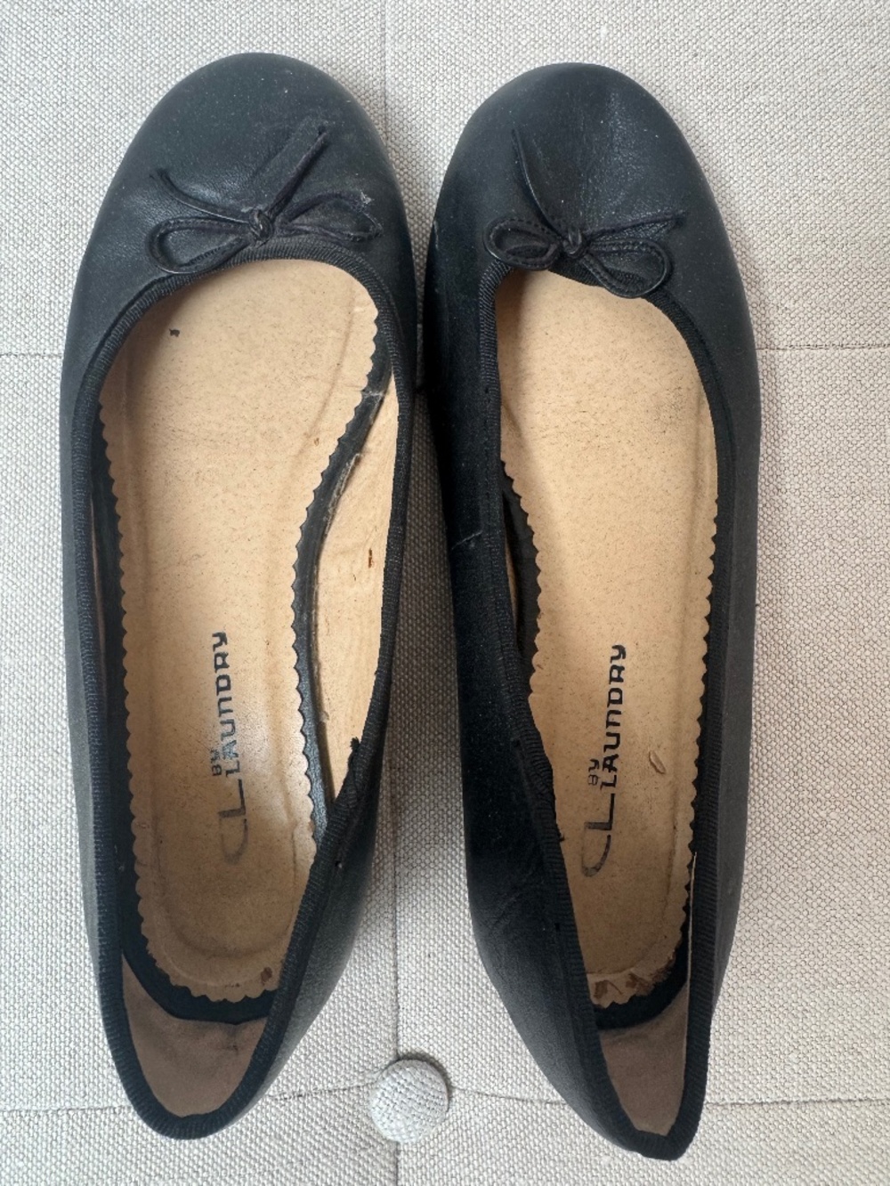 Women’s ballet flats size 7 CL LAUNDRY
